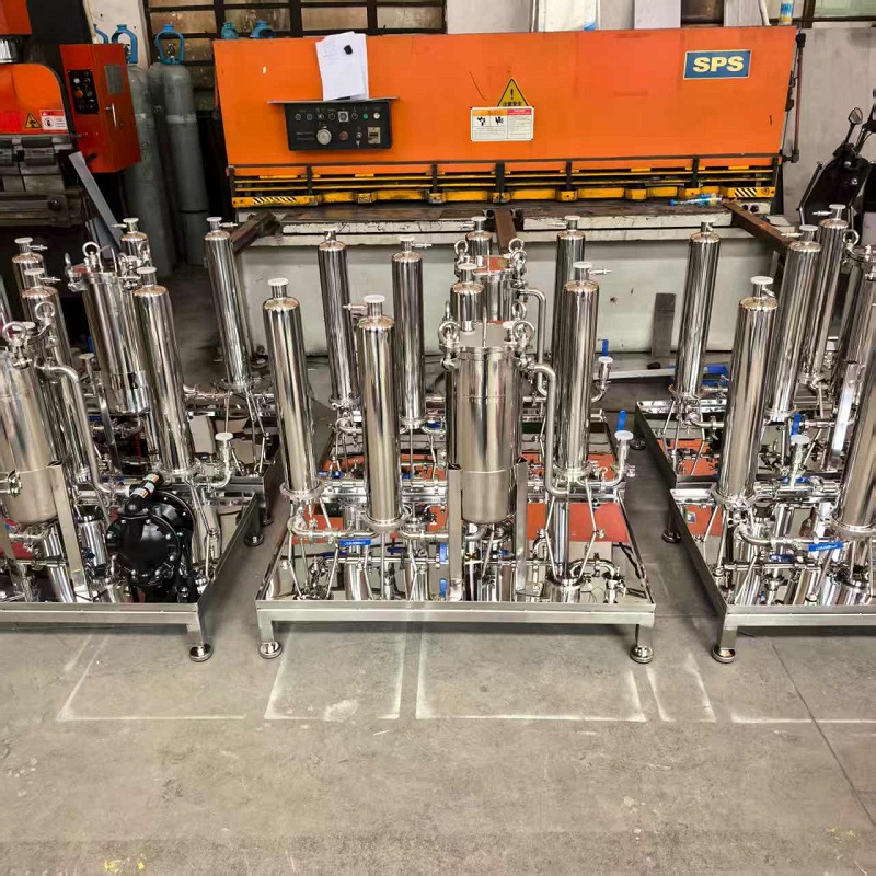 不銹鋼芯式+袋式串聯(lián)過濾系統(tǒng)